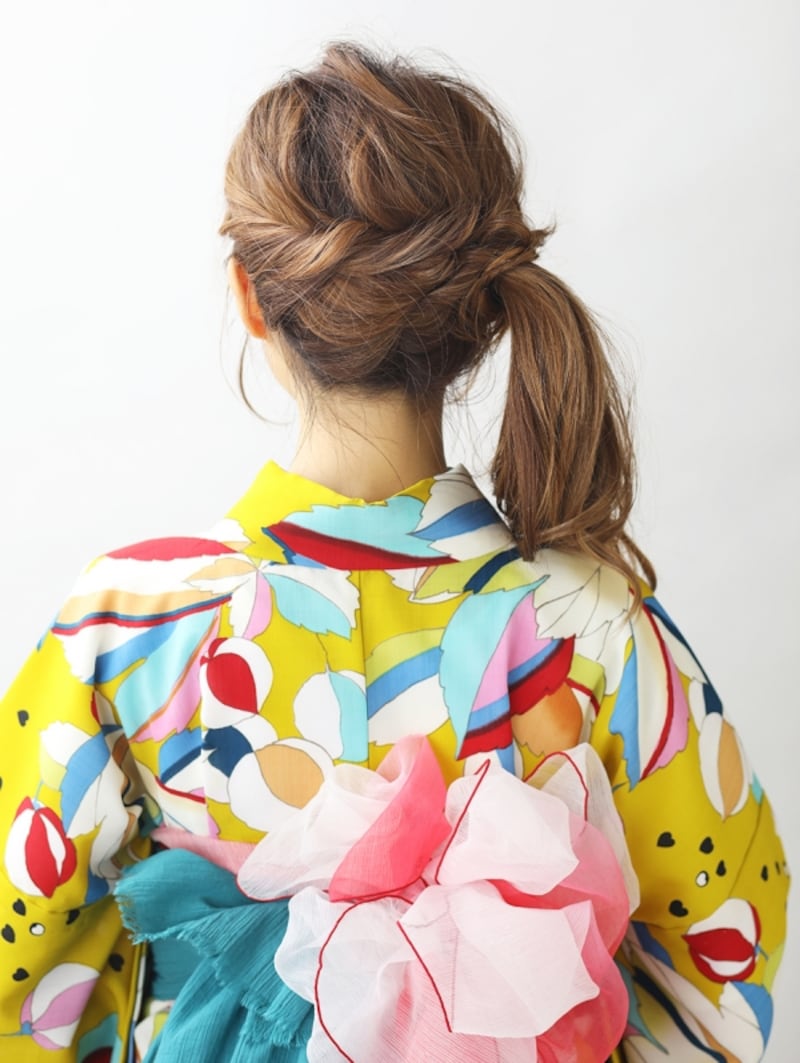 【ロング浴衣】サイドポニーテールの簡単ヘアアレンジ