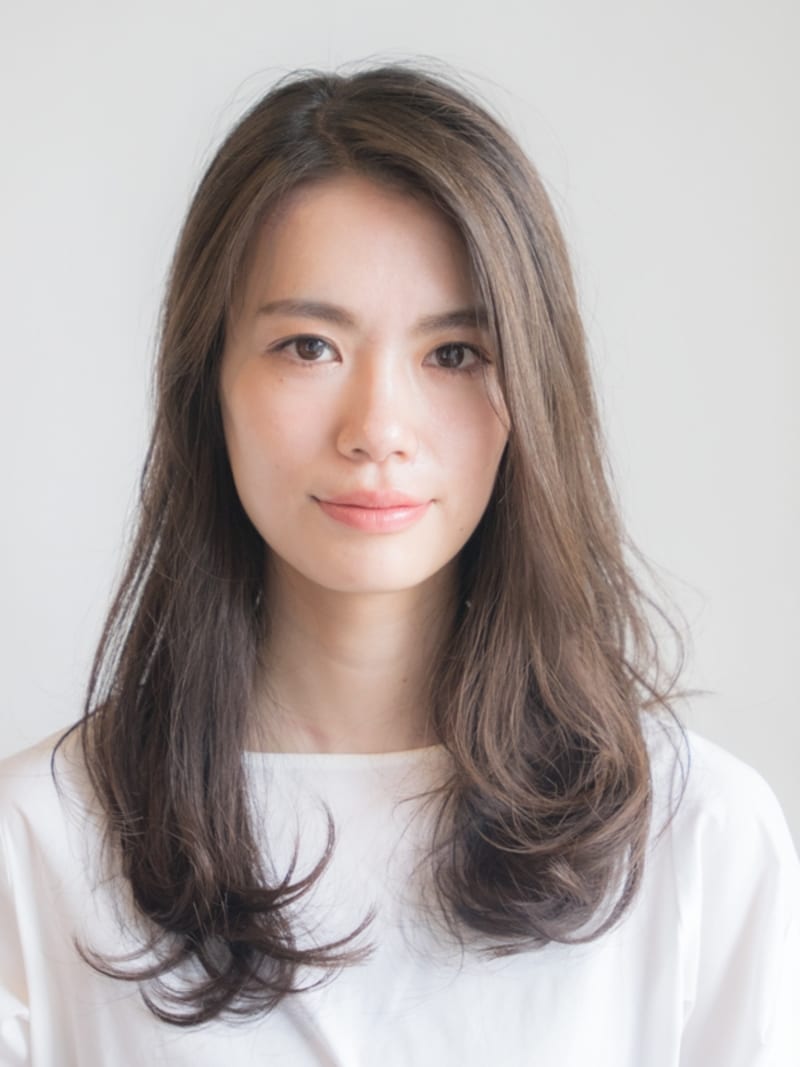 胸上のローレイヤーロング