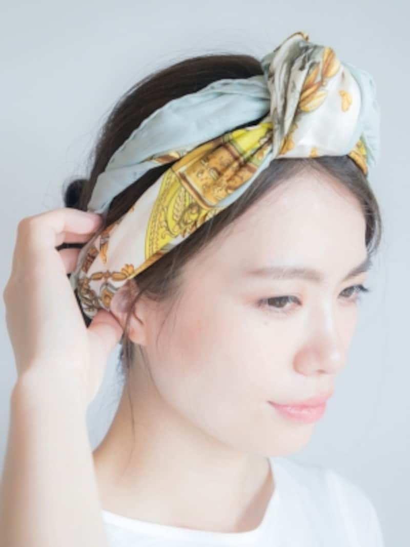 白髪が目立たない髪型は 簡単なヘアアレンジ術 結ぶ時のポイント ヘアアレンジ All About