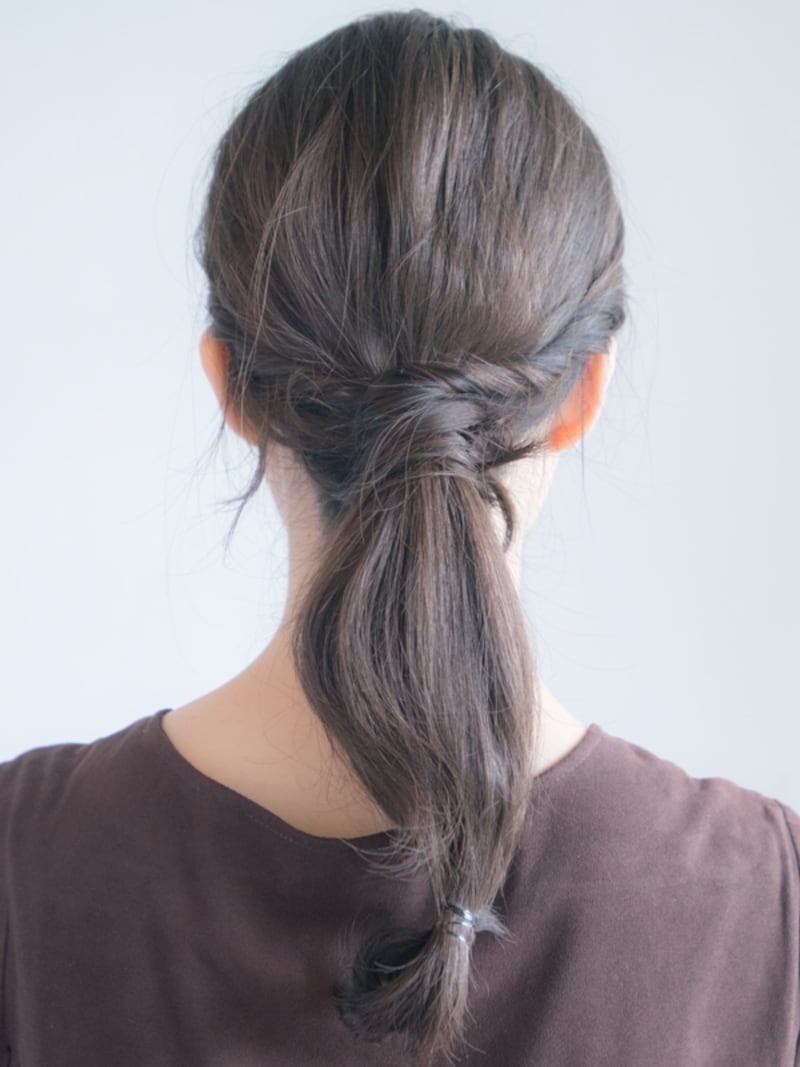 毛先を折り返し輪っか状にしておく