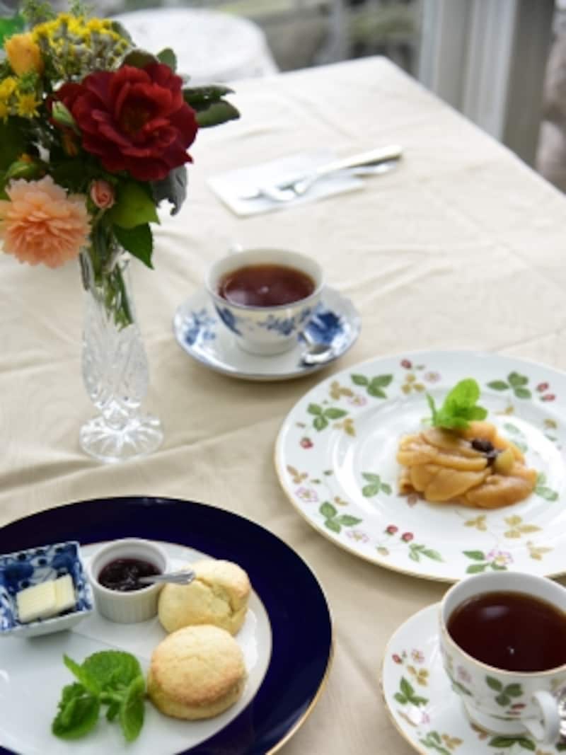 紅茶をいただきながら、優雅なひとときを
