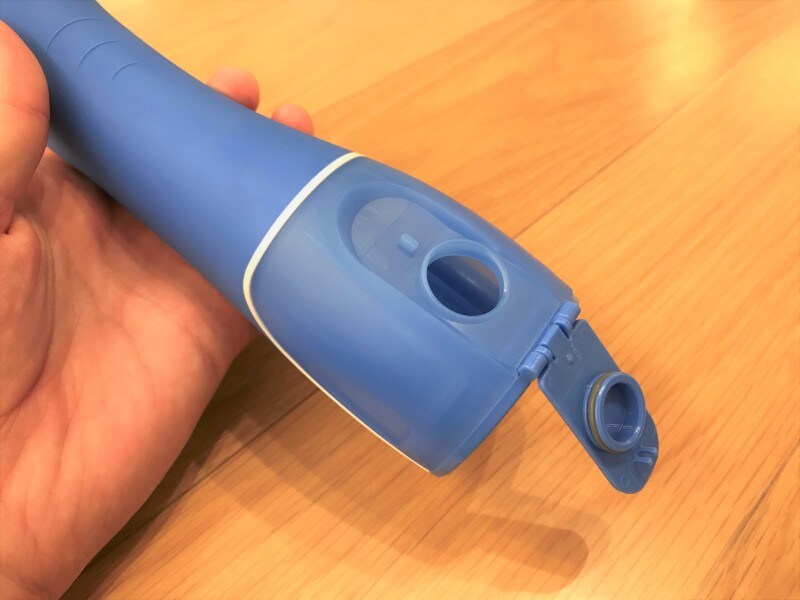 注ぎ口からの給水も簡単