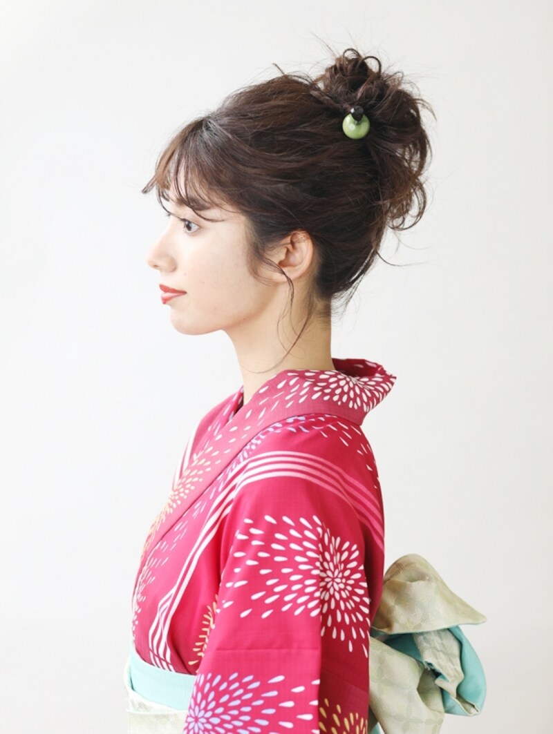 ミディアム浴衣・お団子×外ハネの簡単ヘアアレンジ