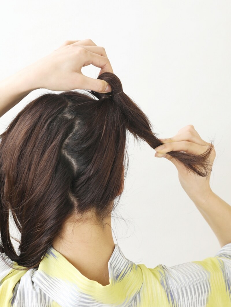 高い位置で小さい輪っかを作る