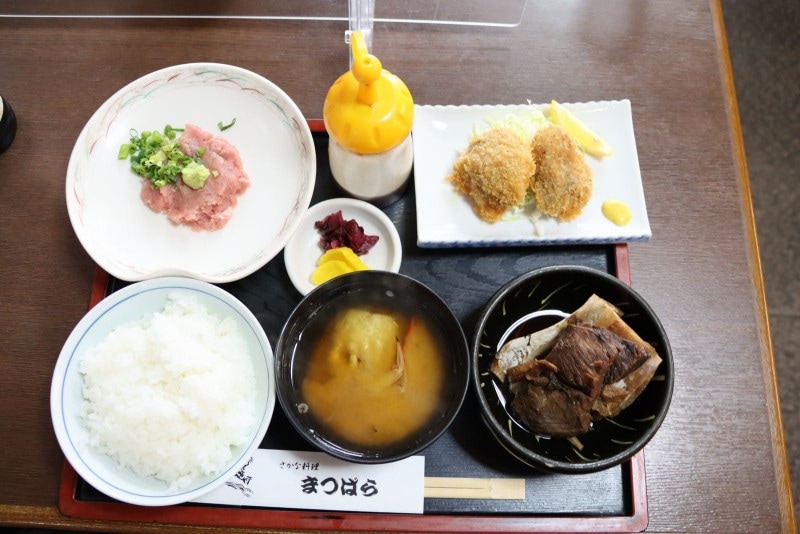 まぐろづくし膳