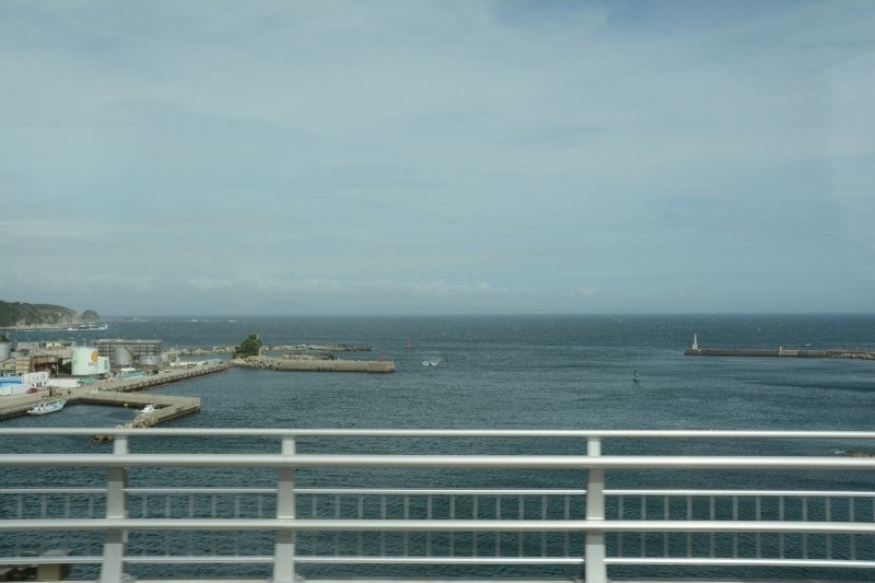 城ケ島大橋からの情景(バス車内から)