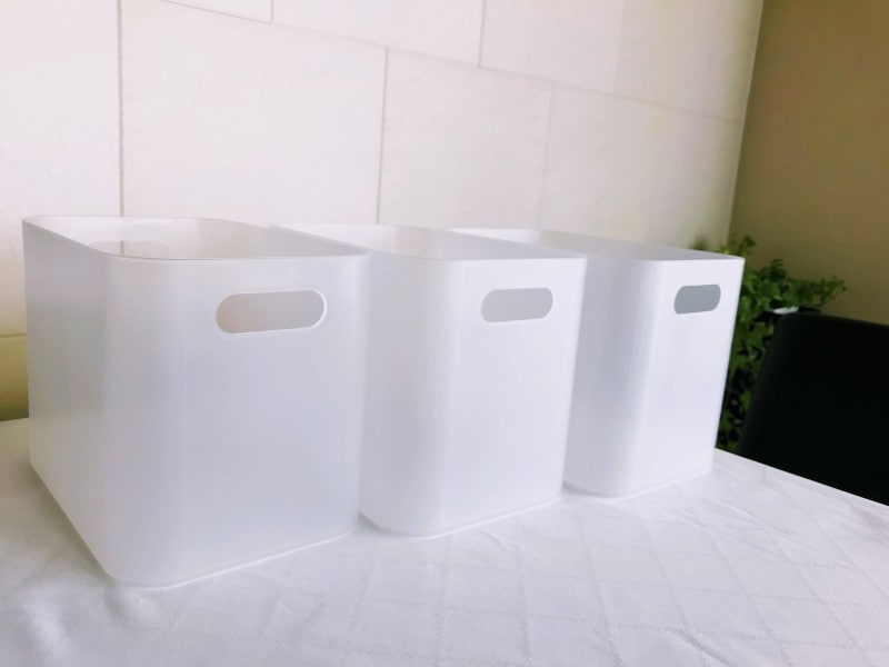 ダイソーの積み重ねボックス（大・深型）