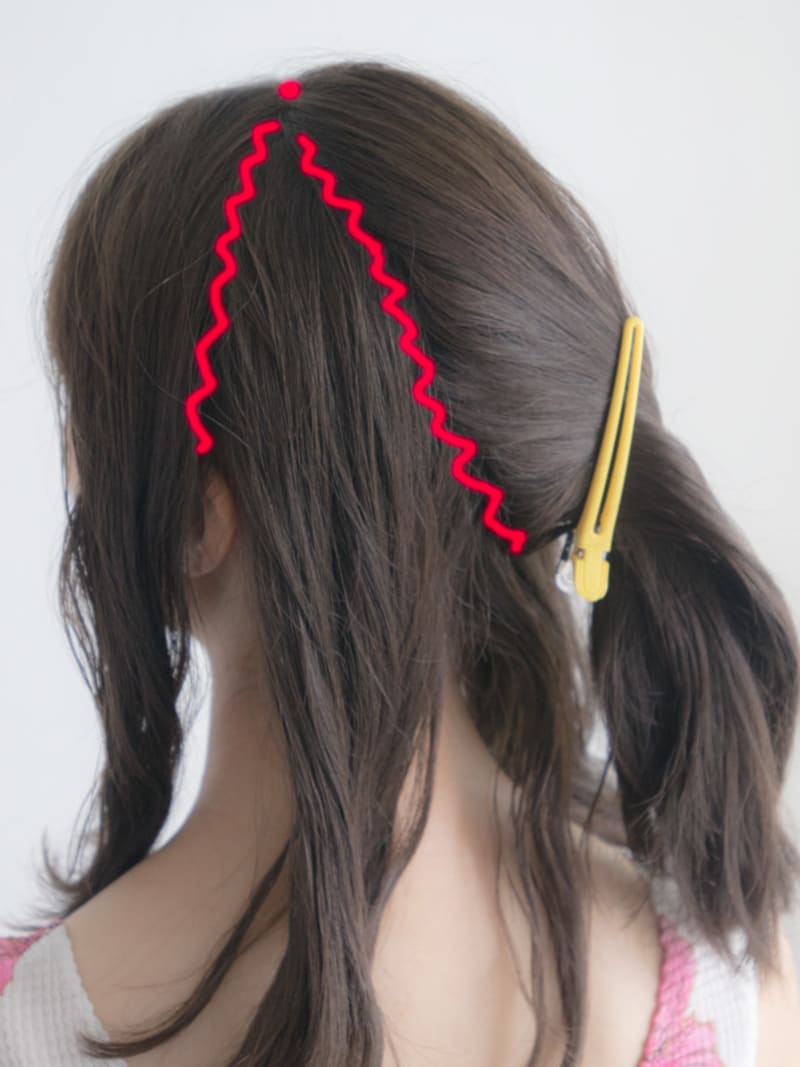 ジグザグに分けるとナチュラルに仕上がる