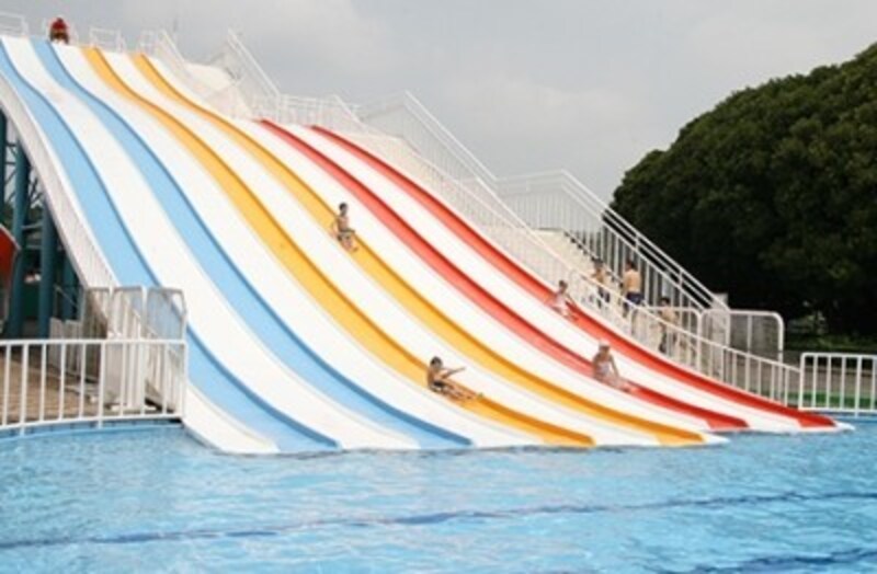 さいたま水上公園のプール　スライダー
