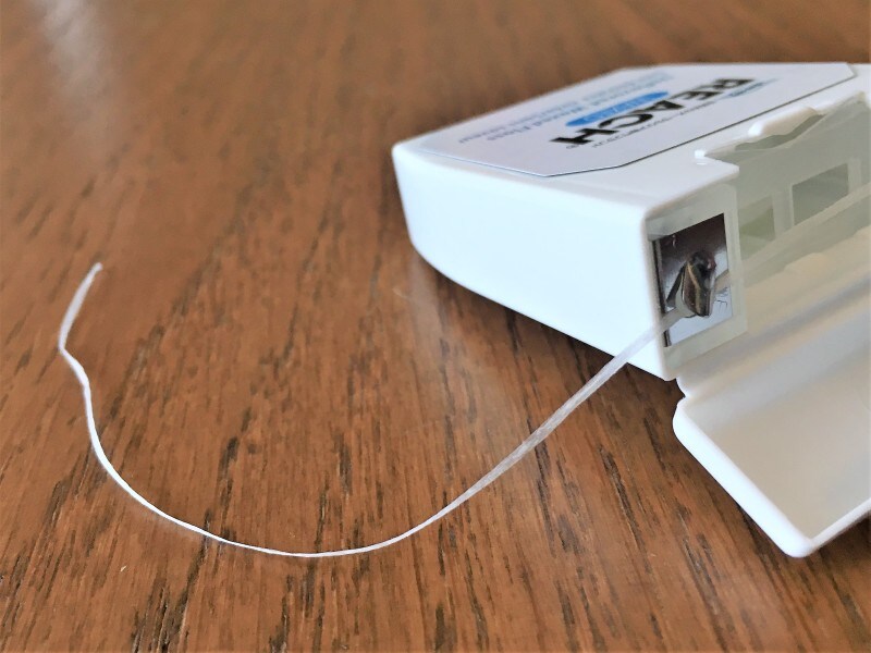 糸の形が扁平になっているのが分かりますか？