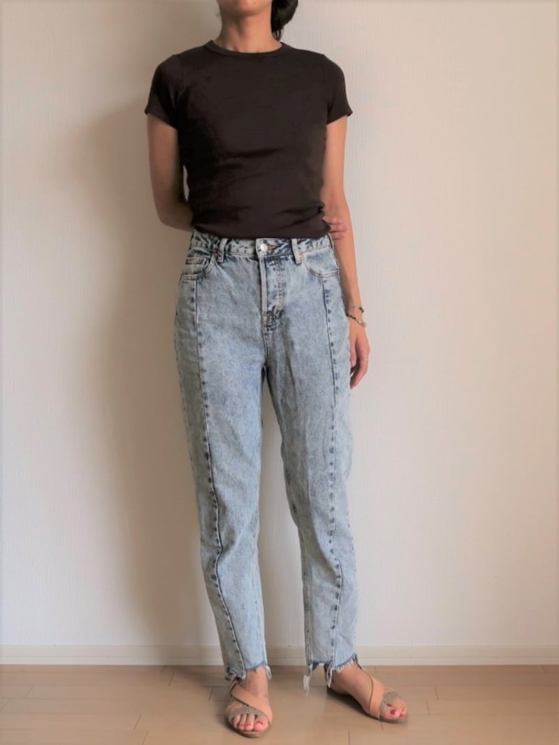 白Tを秋色のTシャツに変えるだけ！