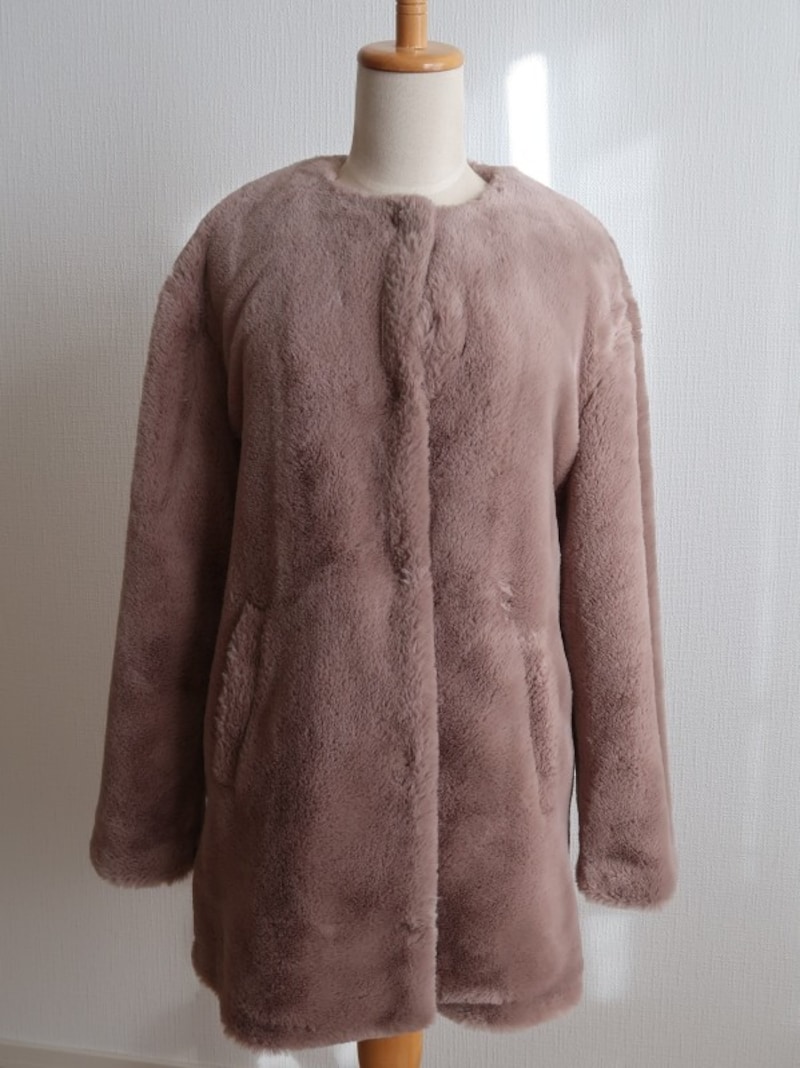 ZARA フェイクファーコート 4990円