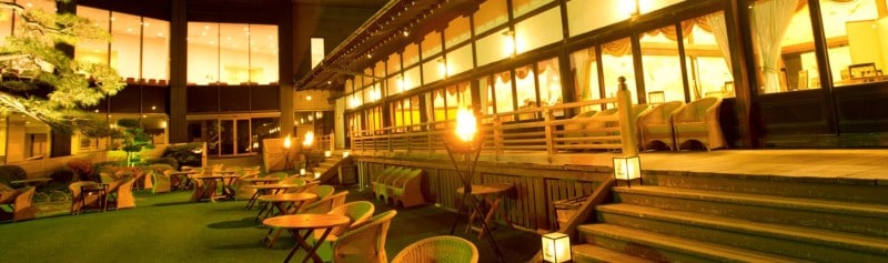 明治記念館ビアテラス 鶺鴒（せきれい）