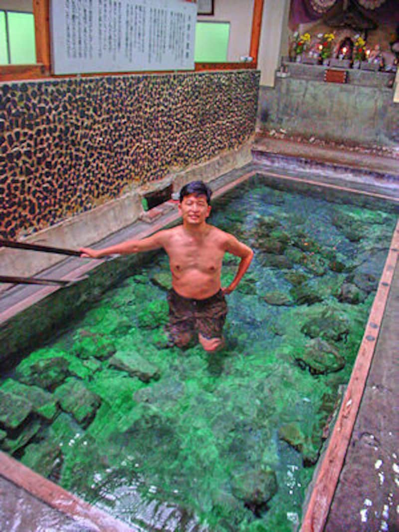 寒の地獄温泉の鉱泉浴場