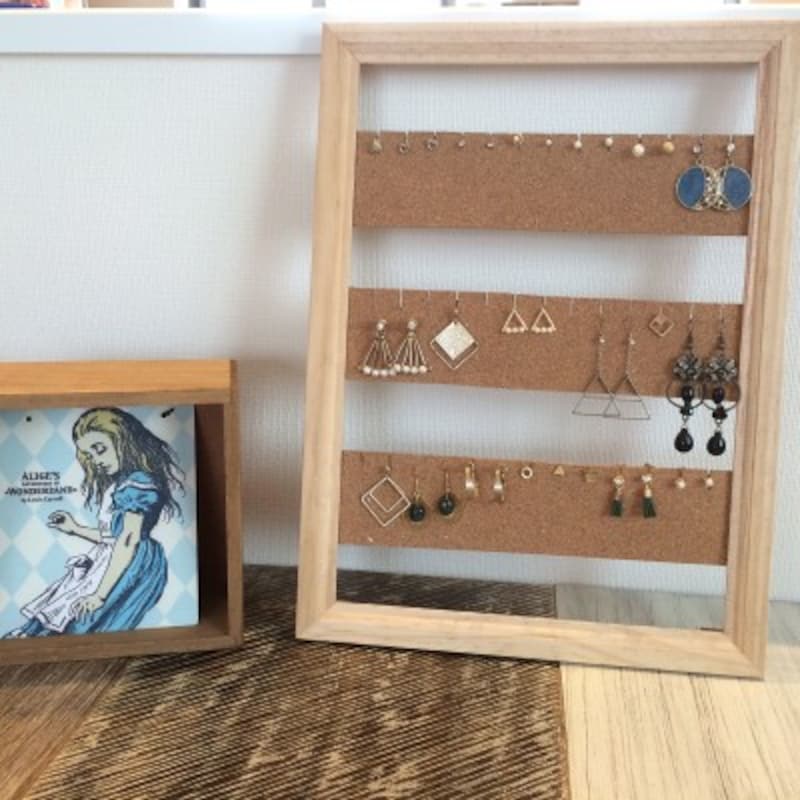 コルクボードでオシャレにアレンジ