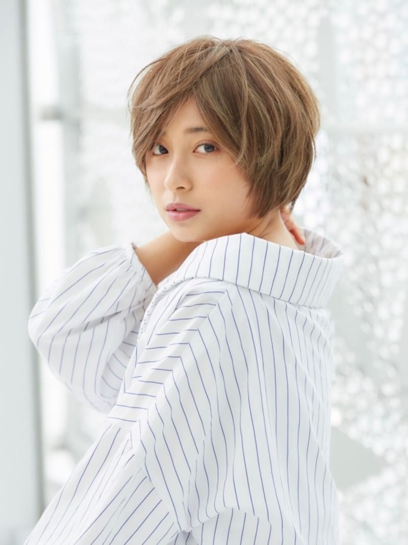 前髪ふんわり！ぺたんこ髪が目立たないショートヘア・髪型