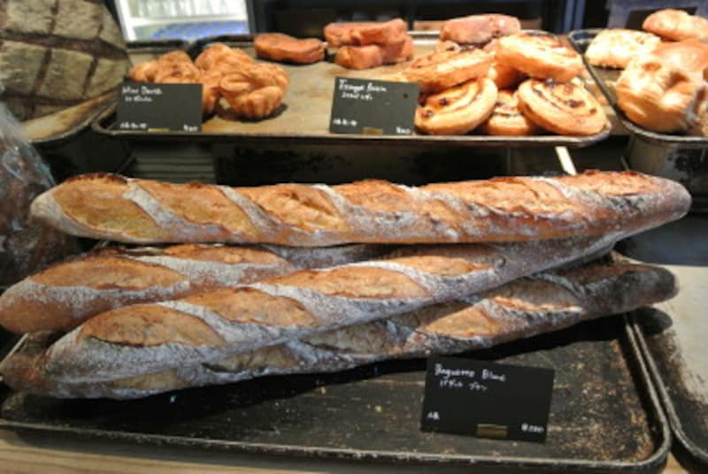 バゲットブランは国産小麦のバゲット