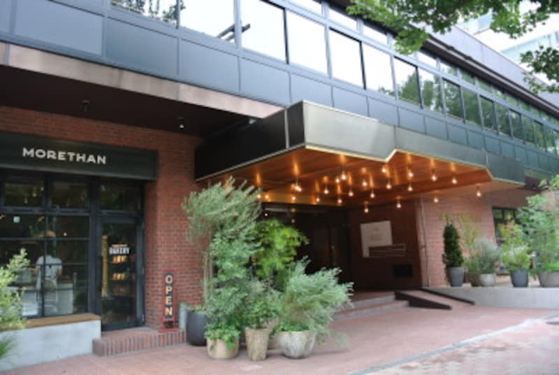 MORETHAN