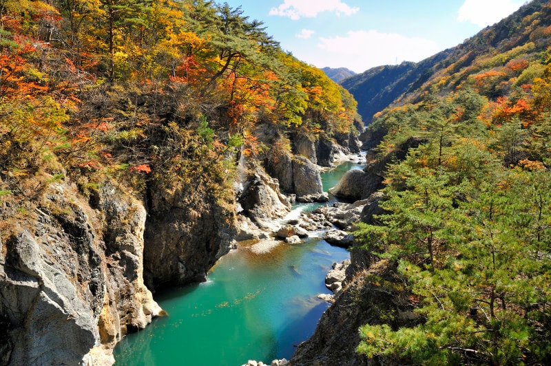 駅からも近いのでアクセスしやすい龍王峡