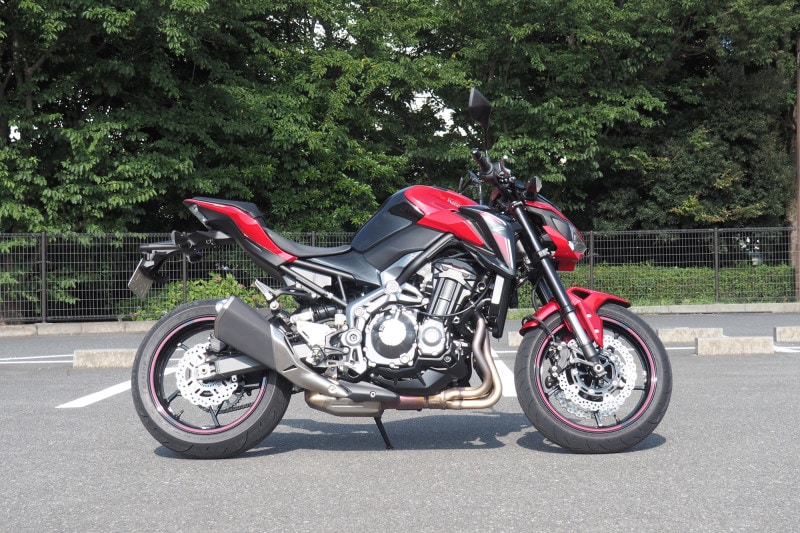 Z900サイドビュー