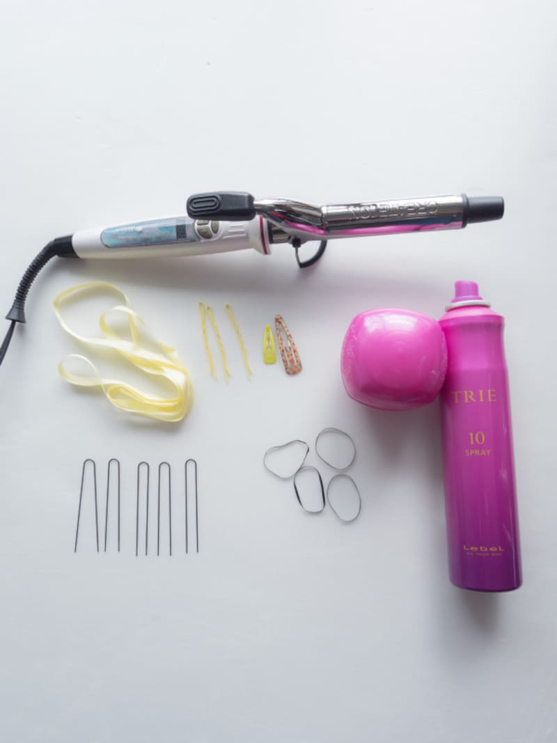 ヘアアクセは服装に合わせた色を選ぶとgood!