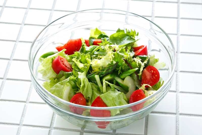 野菜が高い時期でもカット野菜はすぐには価格が高騰しない