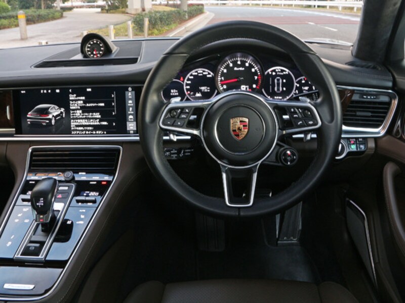 ポルシェパナメーラ