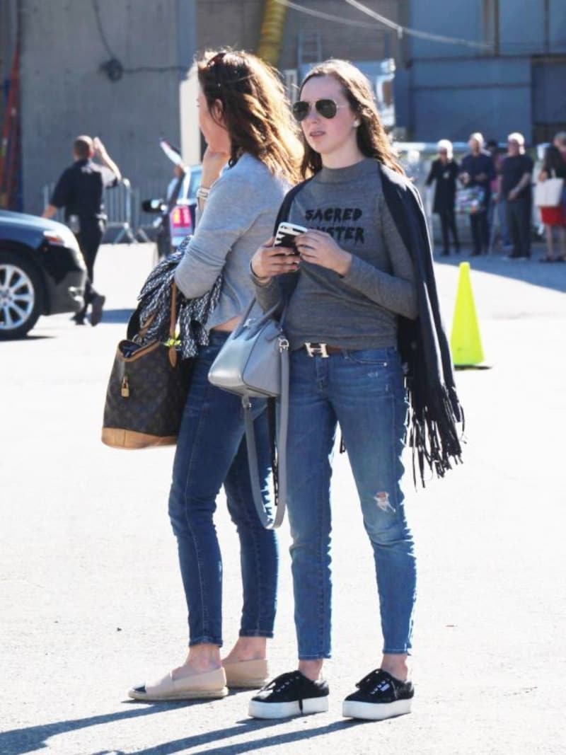 フリンジストール