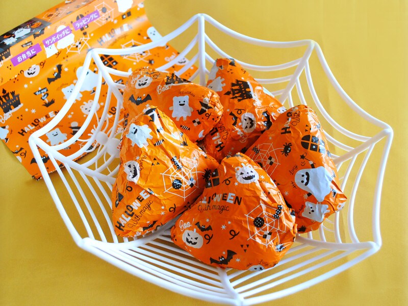 100均ハロウィングッズでテーブルコーデ