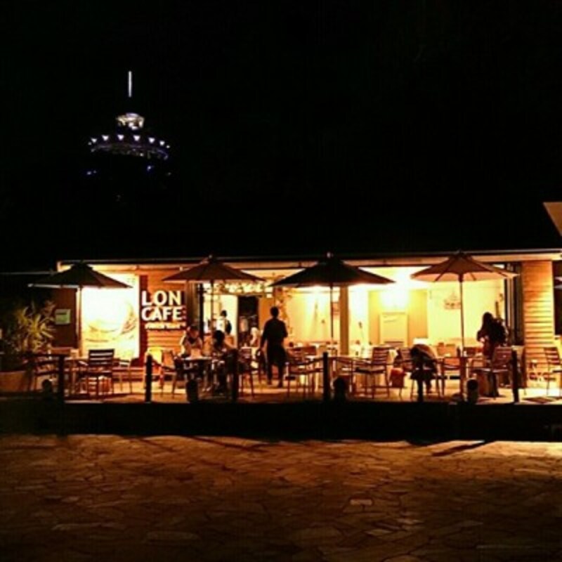 夜の『LONCAFE』