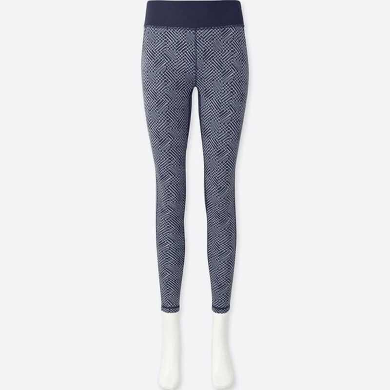 ホットヨガ 服装