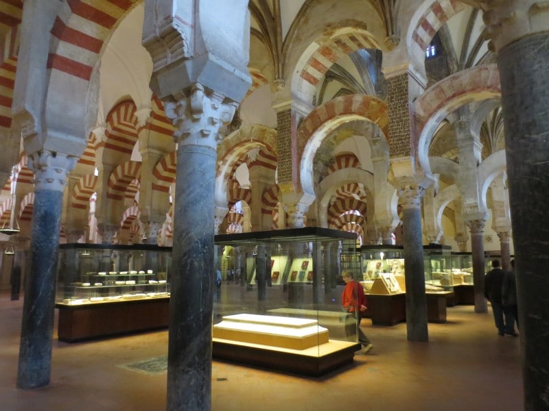 メスキータ内部