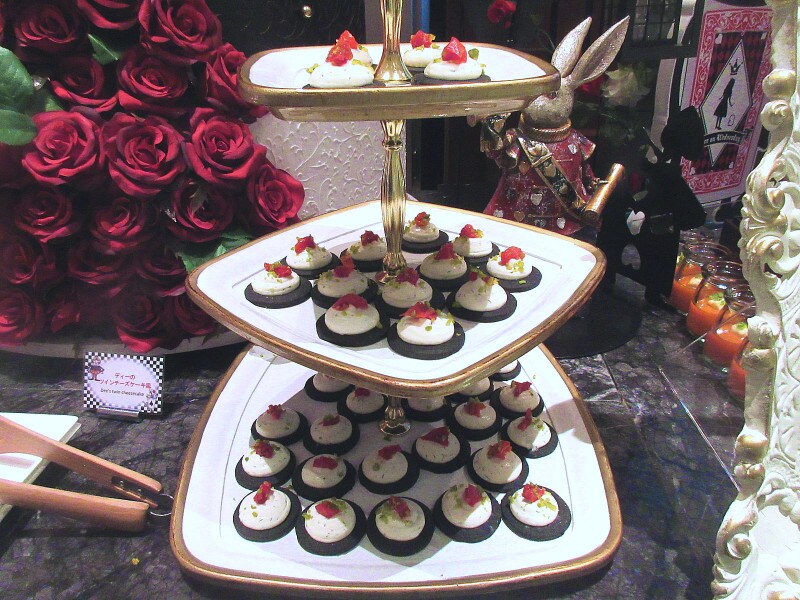 ヒルトン東京 マーブルラウンジ ディーのツインチーズケーキ風