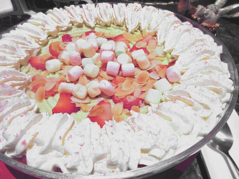 ヒルトン東京 マーブルラウンジ ダムのトライフル