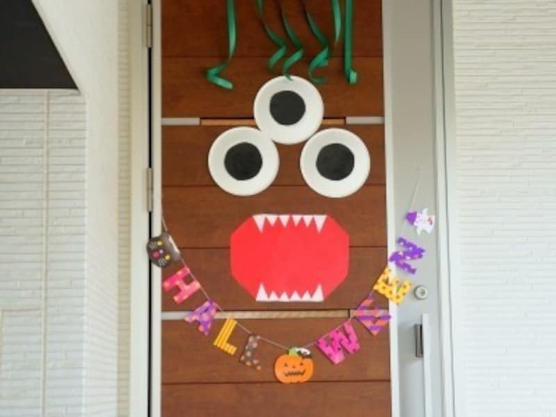 ハロウィン飾りつけ手作り！モンスターのドアデコレーション