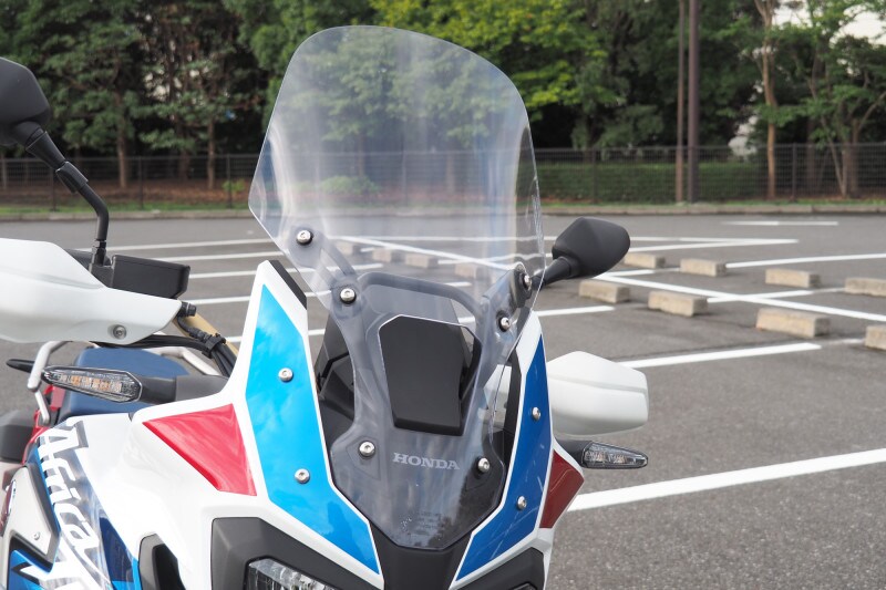 アフリカツインアドベンチャースポーツはスクリーンが大型化された