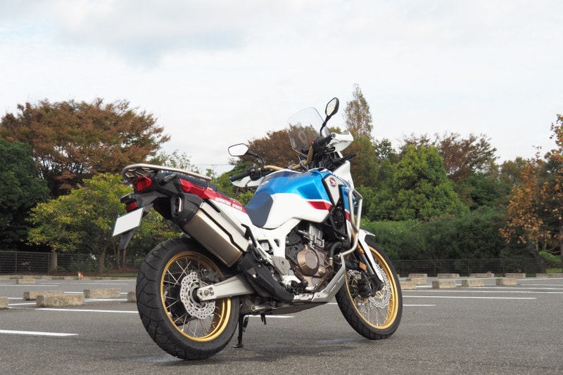 アフリカツインアドベンチャースポーツ リアビュー