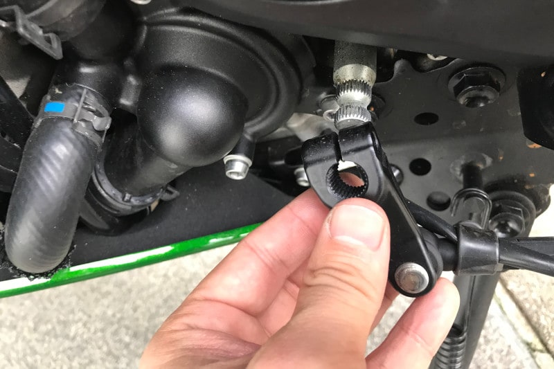 なんと試乗中にチェンジペダルが外れてしまった