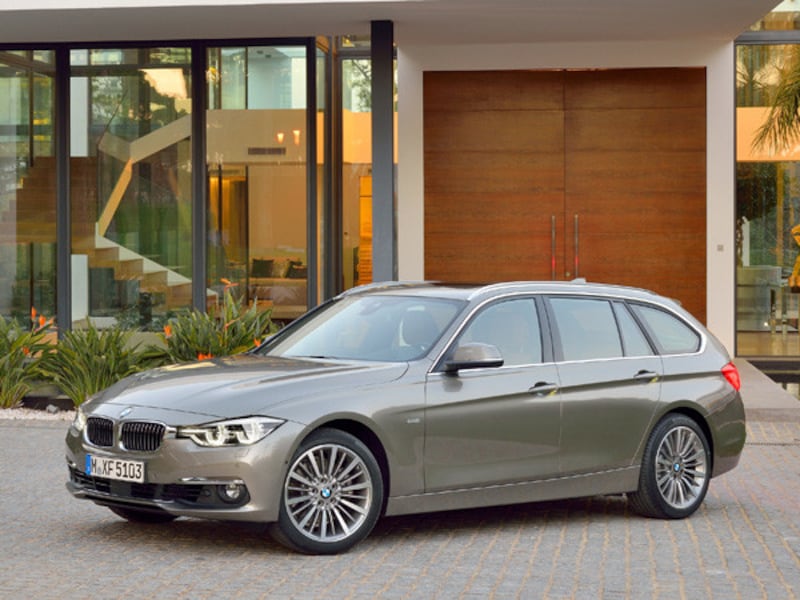 高いオンロード性能を兼ね備えたSUVのX3。FRベースで、全グレードが4WDを採用する。スポーティなMスポーツとラグジュアリーなxラインをラインナップ