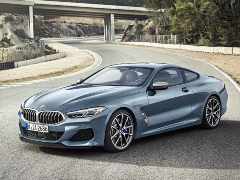 BMW 8シリーズ