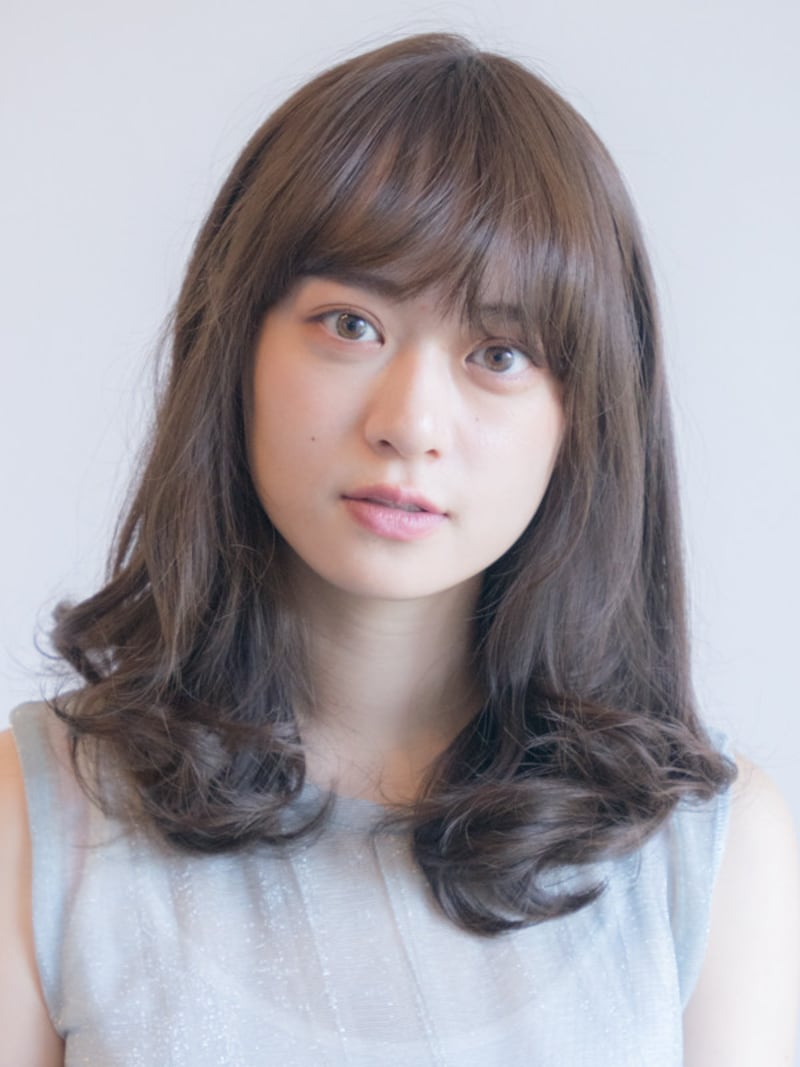 胸上のローレイヤーロング