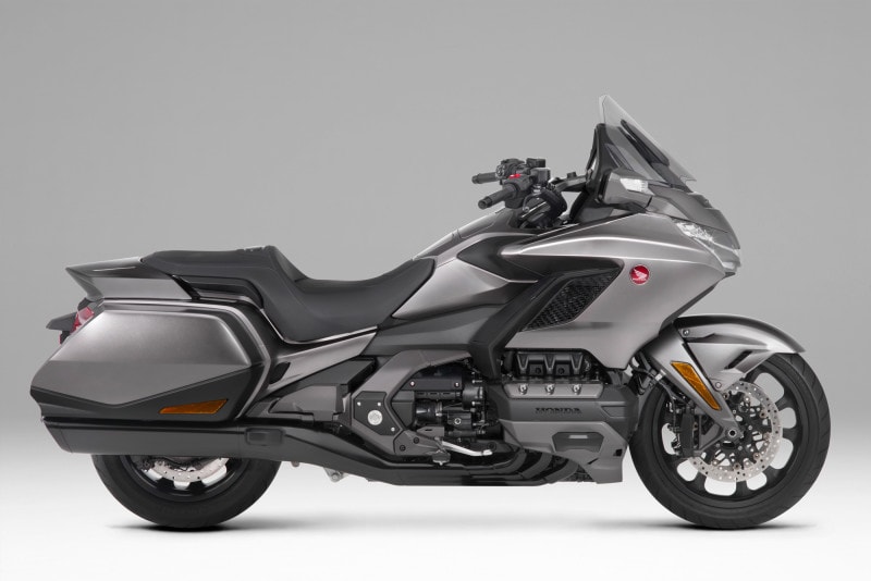 リアトランクがつかないのがベースモデルのゴールドウイング