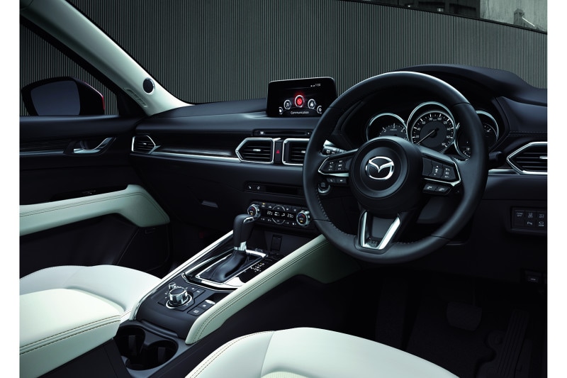 マツダ CX-5(XD L Package)のインテリア