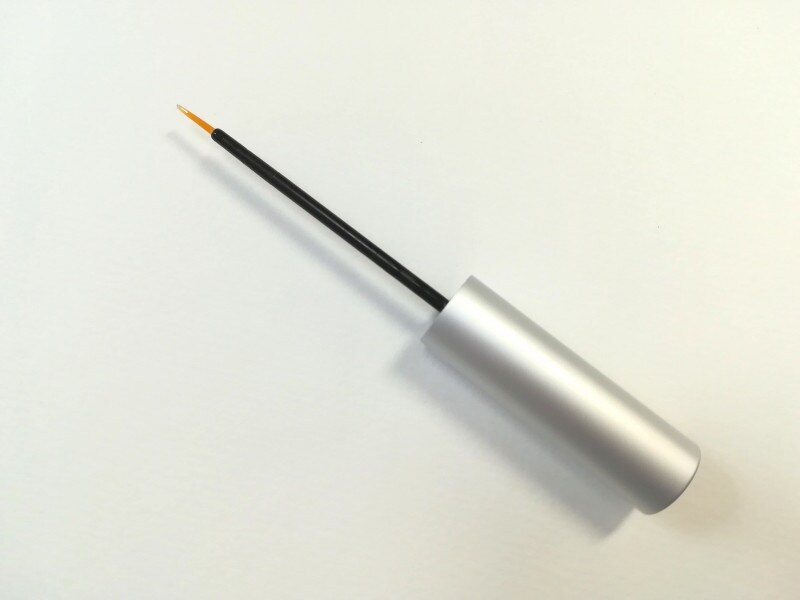 開封後の使用期限は諸説ありますが、半年くらいで無くなります