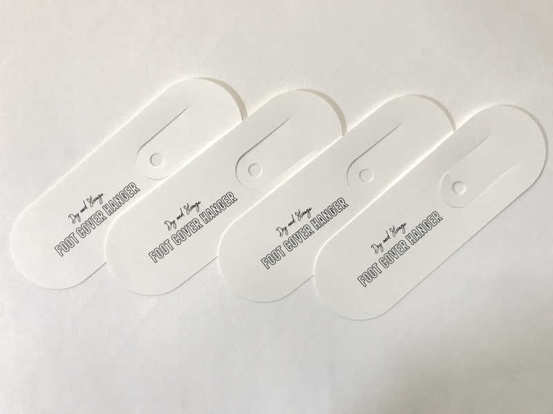 洗濯後干して、そのまま収納できるフットカバーハンガー