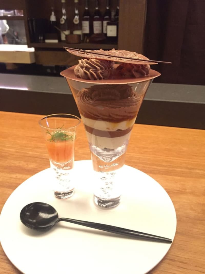 「アッサンブラージュ カキモト」の「フューチャーミュージアム」（税別2,200円）