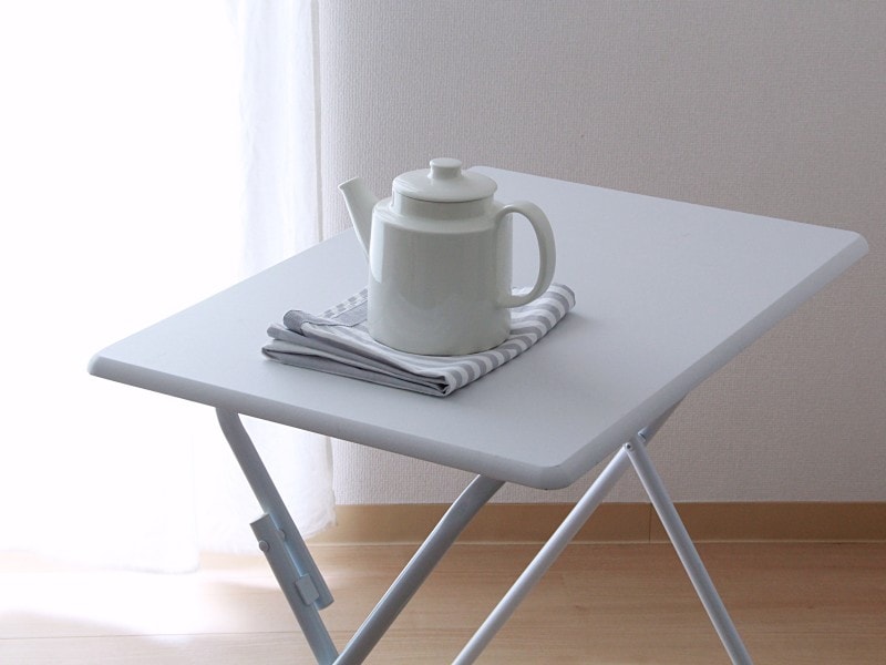 アイテムを撮影するときは自然光の入る窓際で撮影