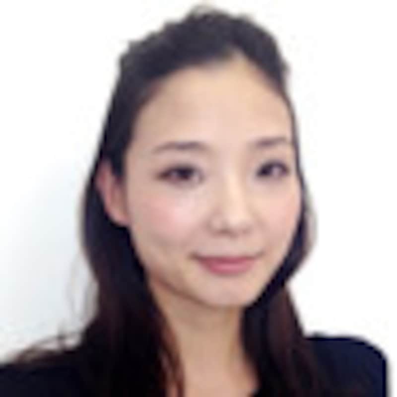 夏目麻衣子さん