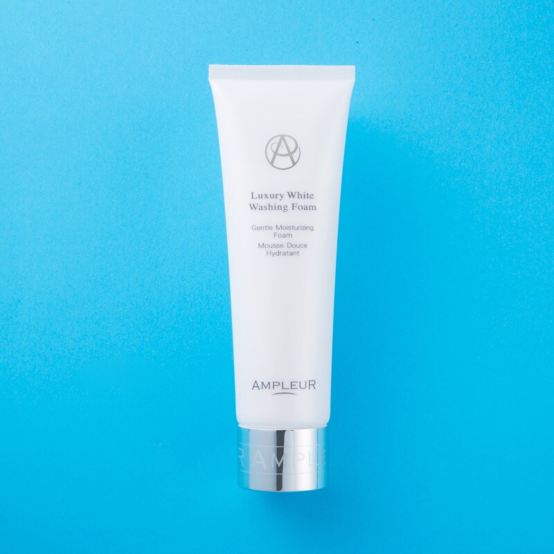アンプルール ラグジュアリーホワイトウォッシングフォームN