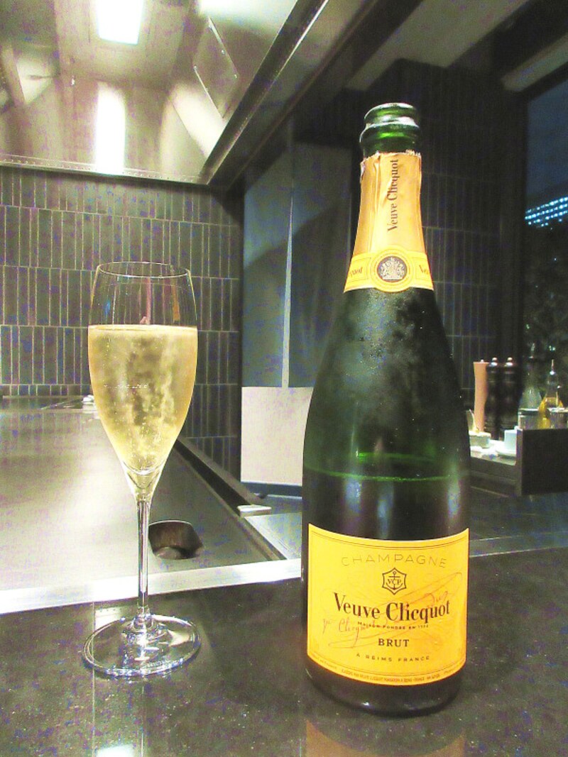 ハイアット リージェンシー 東京 鉄板焼グリル ヴーヴ クリコ イエローラベル